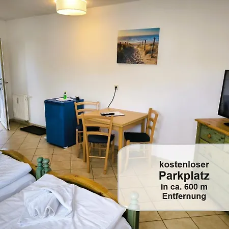 Apartment Mona Lisa - Ferienzimmer 8 *